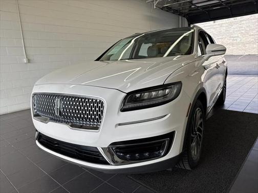 2020 Lincoln Nautilus Reserve
