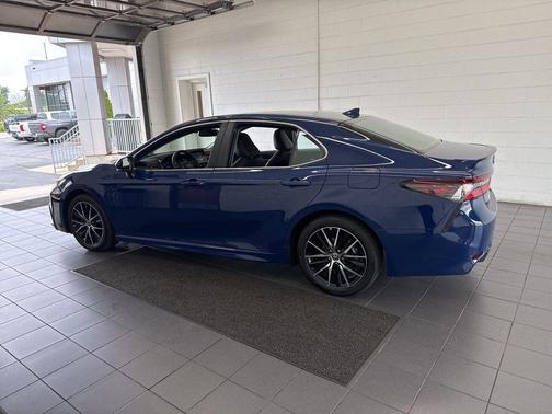 Blue 2023 Toyota Camry SE