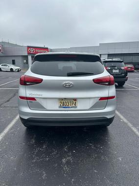 2019 Hyundai TUCSON SE