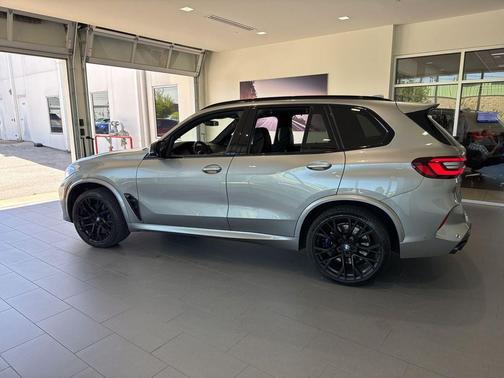 Donington Grey Metallic 2022 BMW X5 M Base