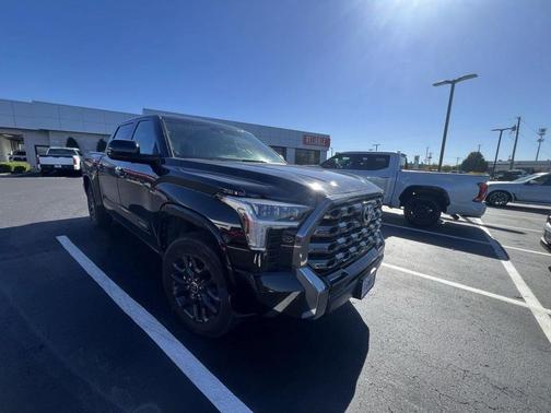 2023 Toyota Tundra Platinum