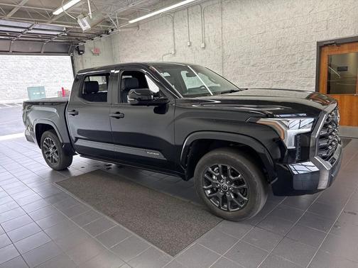 2023 Toyota Tundra Platinum