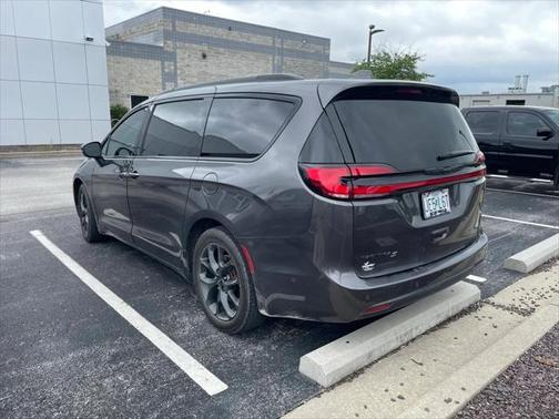 2021 Chrysler Pacifica Touring L