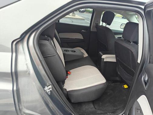 Gray 2013 Chevrolet Equinox 1LT