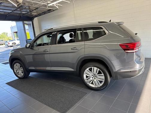 2019 Volkswagen Atlas 3.6L SEL Premium