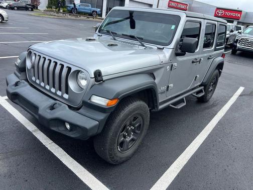 2018 Jeep Wrangler Unlimited Sport