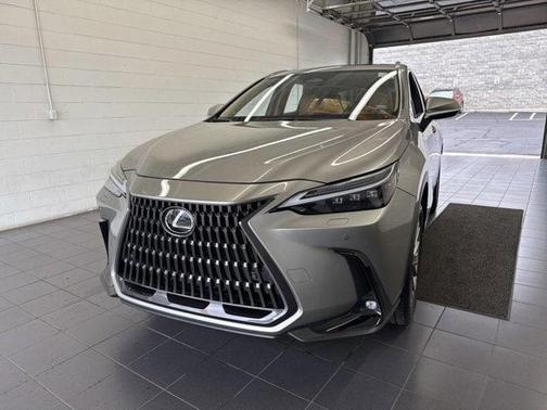 Atomic Silver 2023 Lexus NX 350h Luxury
