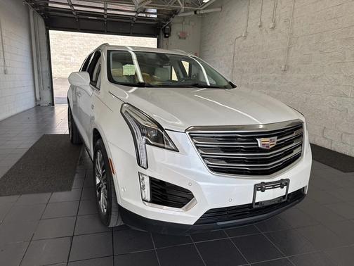 2018 Cadillac XT5 Premium Luxury
