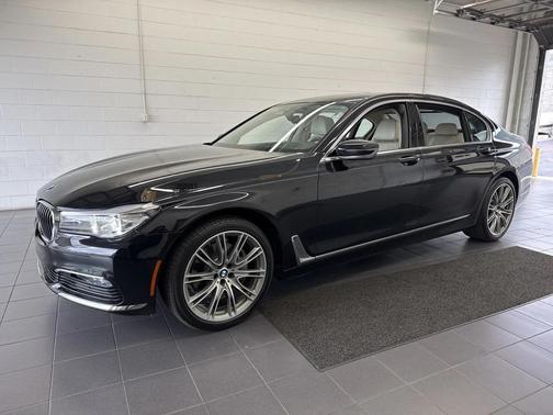2018 BMW 740 xDrive