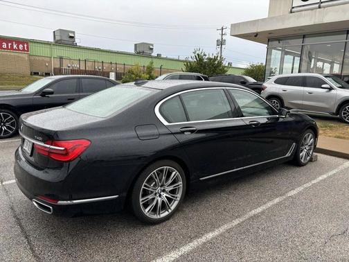 2018 BMW 740 xDrive