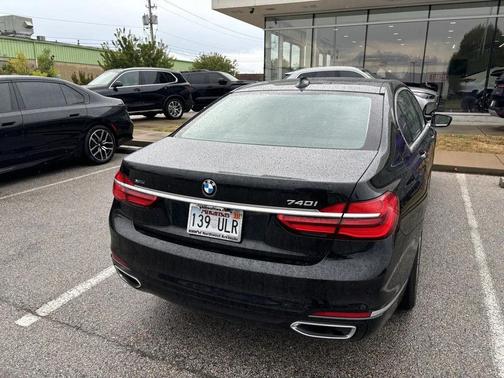 2018 BMW 740 xDrive
