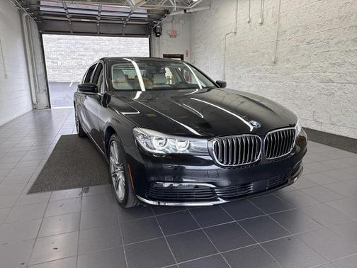 2018 BMW 740 xDrive
