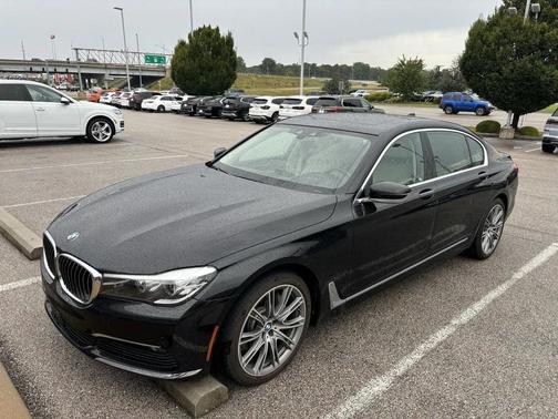 2018 BMW 740 xDrive