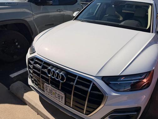 2024 Audi Q5 40 Premium