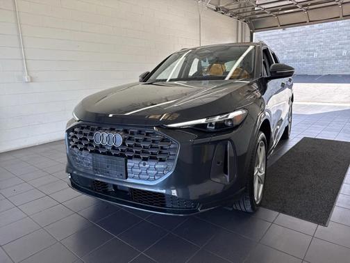 2025 Audi Q5 Premium Plus