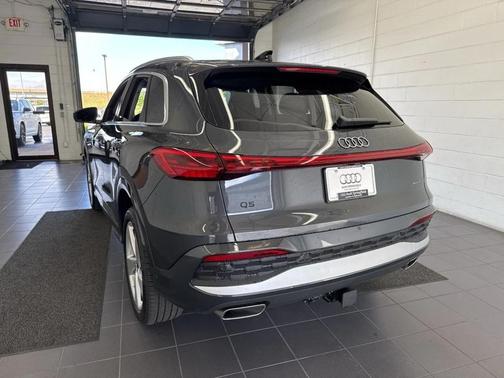 2025 Audi Q5 Premium Plus