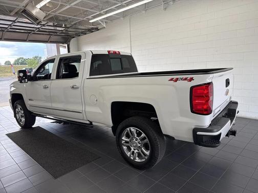 2019 Chevrolet Silverado 2500 High Country