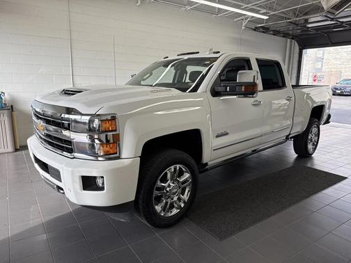 2019 Chevrolet Silverado 2500 High Country