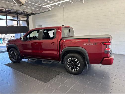 Cardinal Red Metallic Tricoat 2023 Nissan Frontier PRO-X