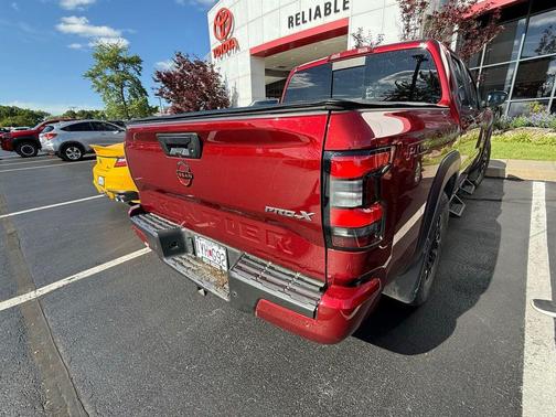 Cardinal Red Metallic Tricoat 2023 Nissan Frontier PRO-X