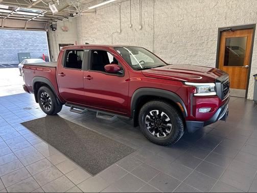 Cardinal Red Metallic Tricoat 2023 Nissan Frontier PRO-X
