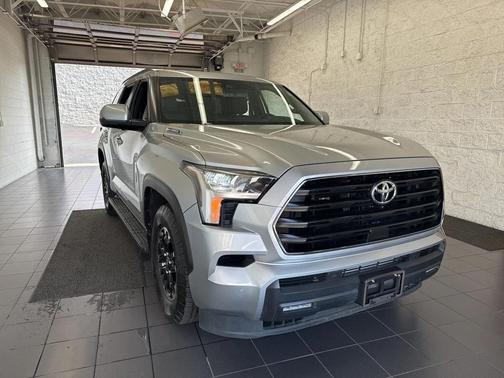 2025 Toyota Sequoia SR5