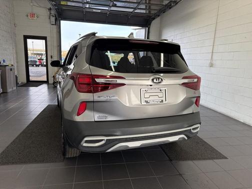 2021 Kia Seltos S