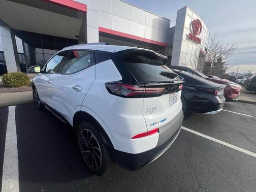 2022 Chevrolet Bolt EUV FWD Premier