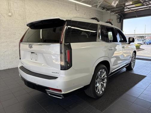 2023 Cadillac Escalade Premium Luxury Platinum