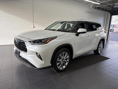 2023 Toyota Highlander Hybrid Limited