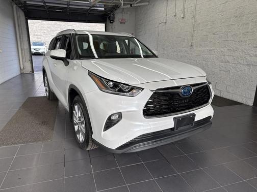 2023 Toyota Highlander Hybrid Limited