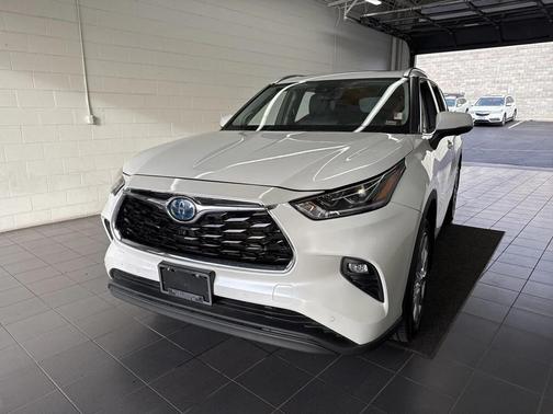 2023 Toyota Highlander Hybrid Limited