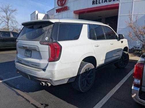 2023 GMC Yukon Denali