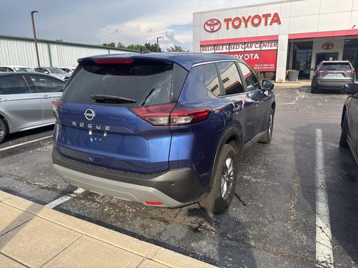 2023 Nissan Rogue S