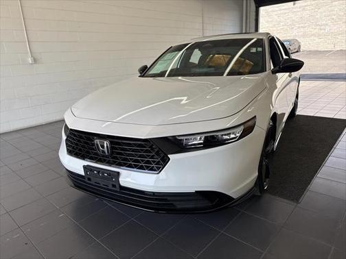 2025 Honda Accord Hybrid Base