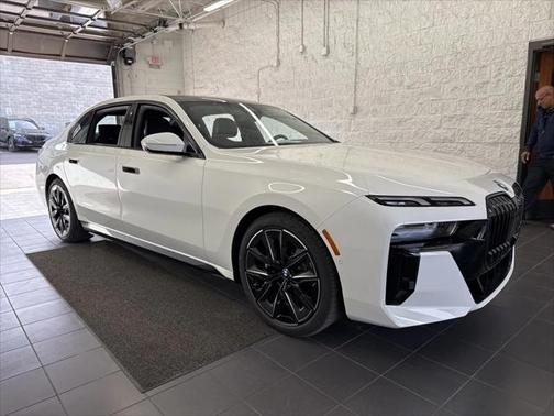 2025 BMW i7 eDrive50
