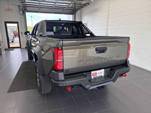 Bronze Oxide 2026 Toyota Tacoma Hybrid Trailhunter