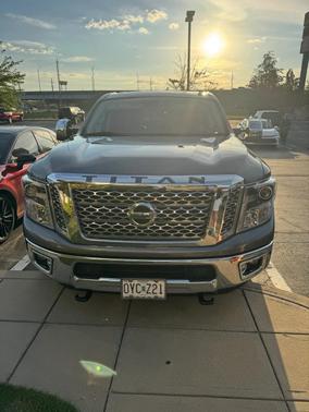 2019 Nissan Titan XD SL