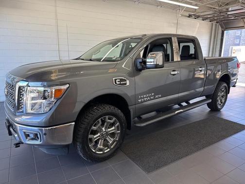2019 Nissan Titan XD SL