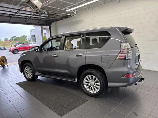 2023 Lexus GX 460 Premium