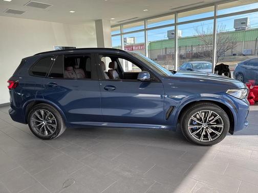 2022 BMW X5 PHEV xDrive45e
