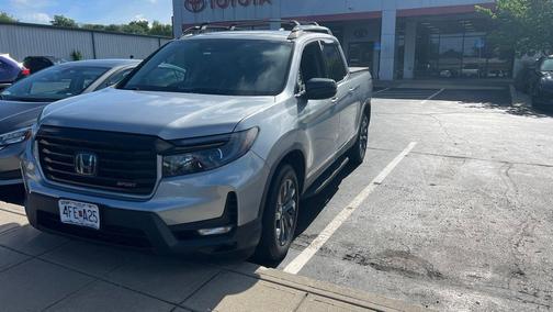 Lunar Silver Metallic 2021 Honda Ridgeline Sport