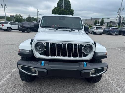 2024 Jeep Wrangler 4-Door Sahara 4x4