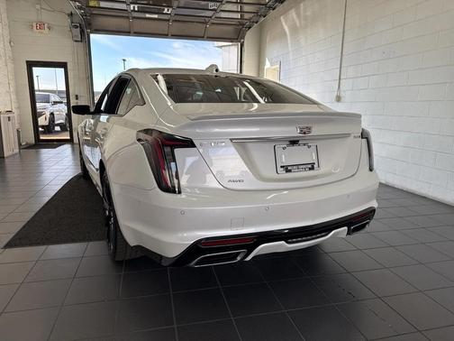 2023 Cadillac CT5 Sport