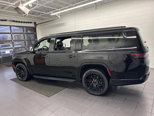 2024 Jeep Wagoneer L Series II Carbide 4x4