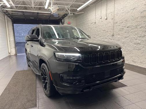 2024 Jeep Wagoneer L Series II Carbide 4x4