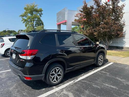 2020 Subaru Forester Premium