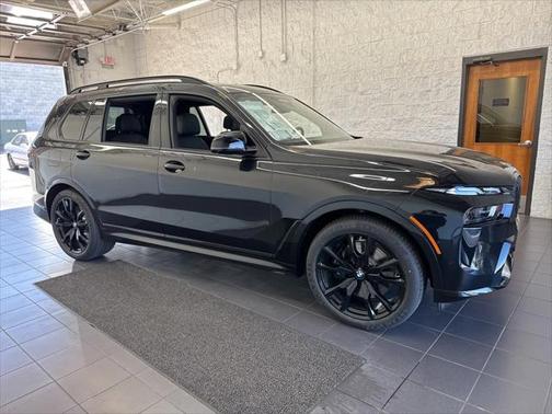 2026 BMW X7 M60i