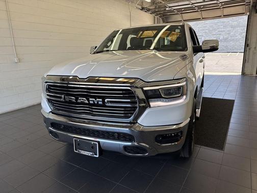 Bright White Clearcoat 2023 RAM 1500 Laramie
