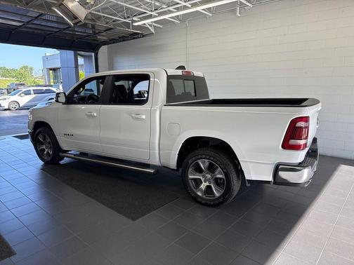 Bright White Clearcoat 2023 RAM 1500 Laramie